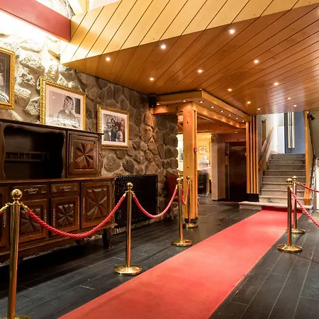 Madame Et Ibiza 3*